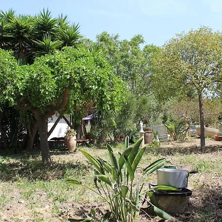 Casa Di Campagna Angolo Di Pace فيلة